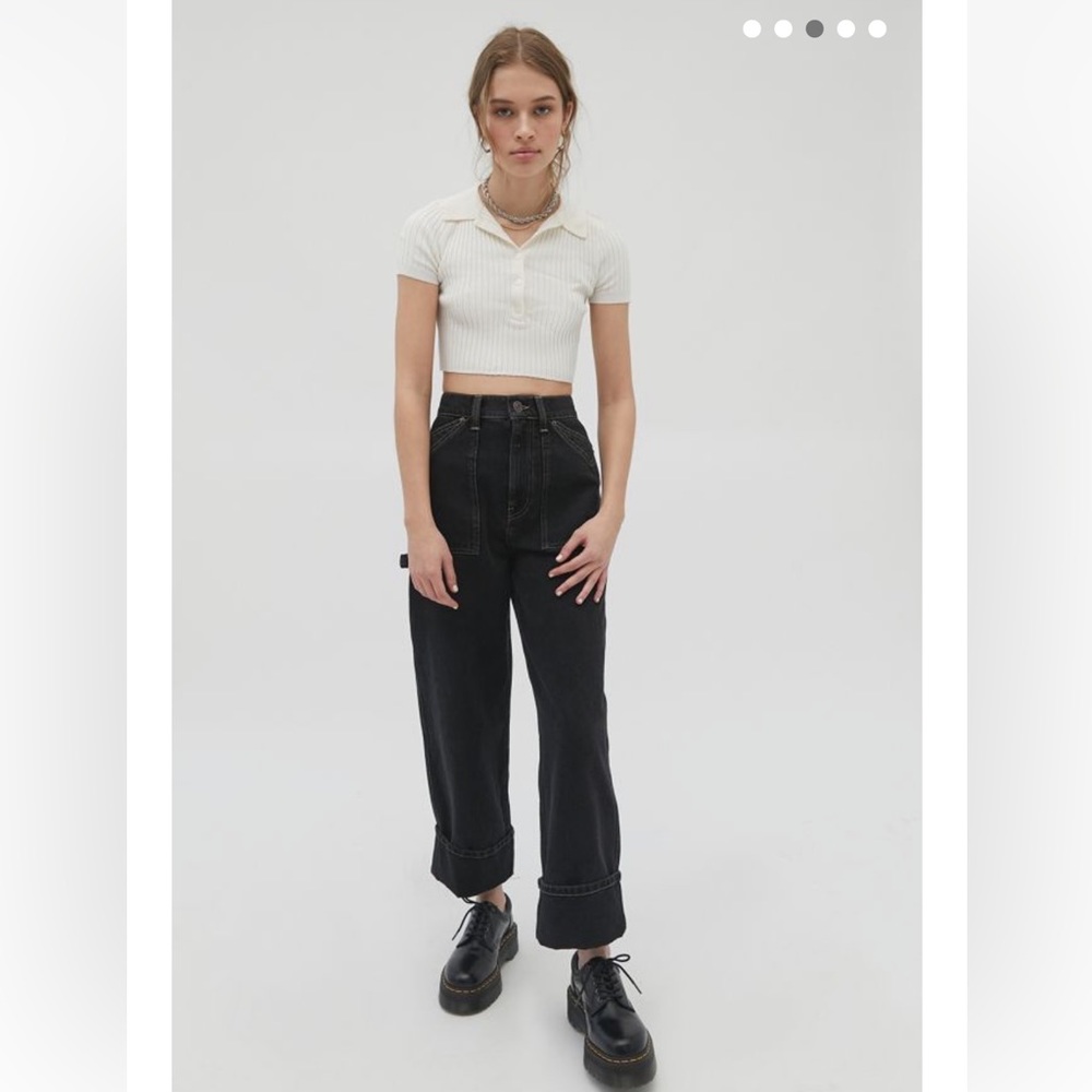 Cropped Collared Sweater - Picture 4 of 10